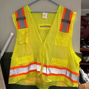 Diamond m vest size 3x